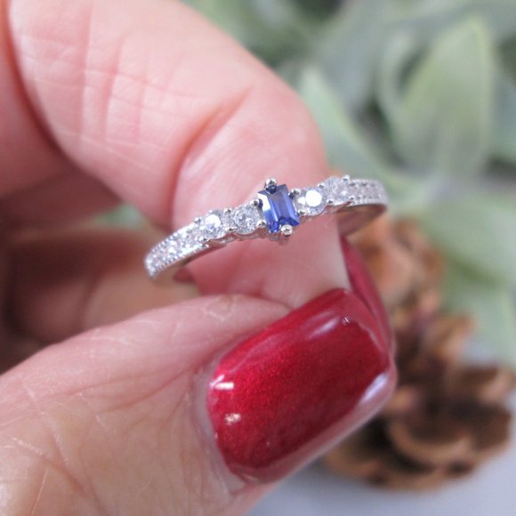 TANZANITE 925 Sterling Silver Ring>Birthstone, Minimalist, Promise, Non Tarnish - Picture 1 of 5